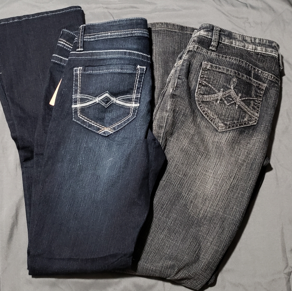 (2) Mudd Bootcut 7
